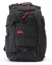 クイックシルバー Quiksilver のバックパックは私服に合わせるとおか Yahoo 知恵袋