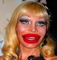 私ってかわいいですよね 顔採点を100点満点でお願いします 学年１ Yahoo 知恵袋