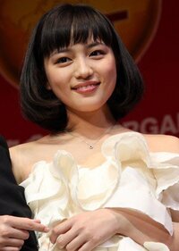 川口春奈は髪をショートにして顔のでかさが強調されましたか こ Yahoo 知恵袋