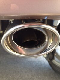 下向きのマフラーにマフラーカッター取り付けたのですが この状態で大丈夫で Yahoo 知恵袋