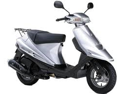 なぜアドレスV125は4ストなのに2ストのアドレスV100より速い