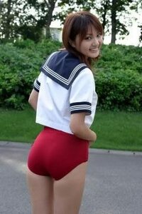 ブルマ　昭和　盗撮 セーラー服にブルマで登下校や体育や掃除する姿が今ではなくなったがどう思います... - Yahoo!知恵袋