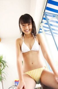 ジュニアアイドル 日焼け跡 