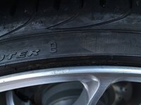 タイヤのサイドウォールのリム部に傷が付いていました。これぐらいの傷  