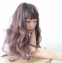 うっすらピンクがかったグレーアッシュのヘアカラーにしたいのですがなんとオ Yahoo 知恵袋