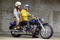 バイクタンデムデート時の服装 今度気になる彼とバイクでデートするんですが Yahoo 知恵袋