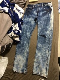 このようなジーパンの名前 なんと言うのでしょうか ジーパン色 Yahoo 知恵袋