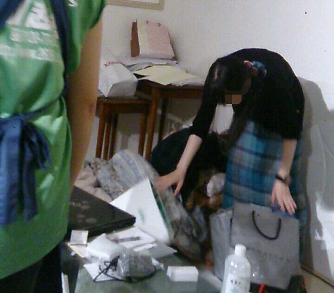 アリさんｍの引越社のバイトが女優を引越し中に盗撮した画像が流出した Yahoo 知恵袋