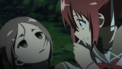 シャーロットというアニメで主人公ゆうの妹のあゆみが、崩壊によって