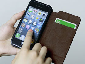 自動改札機で 手帳型のスマホケースにsuicaを入れても反応しますか Su Yahoo 知恵袋