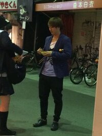 吉本新喜劇の芸人さんからサインを貰うことは可能ですか なんばグランド花月と Yahoo 知恵袋