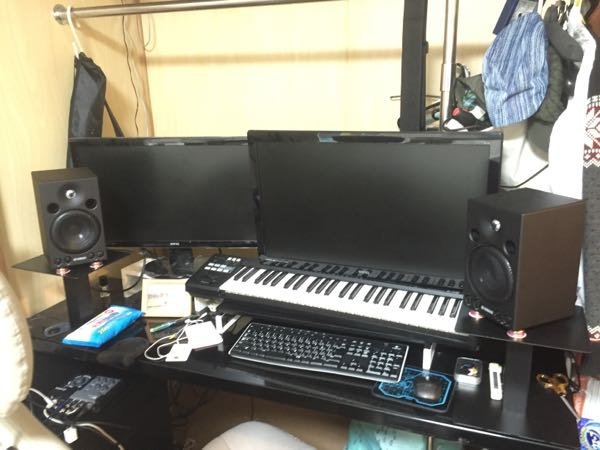 スピーカーケーブルについての質問です。 - 私は今YAMAHAのMSP3をD