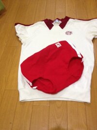 女子中学生に質問です。もし体操服が間違って自分だけブルマが届いてしまつて、親... - Yahoo!知恵袋