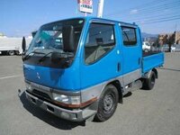 以前から気になっているのですが このような4人乗りトラックは普通免許で乗れま Yahoo 知恵袋