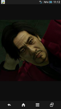 真島吾朗の目はどうなってるのですか 真島が目をえぐられたこ Yahoo 知恵袋