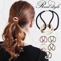 こういうヘアゴムってどんな感じに結ぶんですか 普通に真ん中の穴に髪の毛 Yahoo 知恵袋