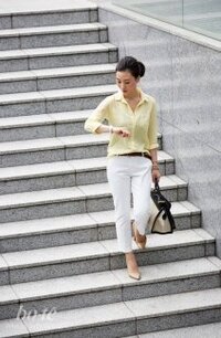 区立の小学校の謝恩会の親の服装はどんな服が多いいですか 卒業式ほど堅苦 Yahoo 知恵袋