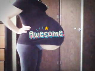 私のお母さんは双子を妊娠中です もう臨月なので お腹がとても大きく Yahoo 知恵袋