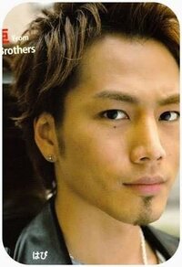 臣くんのこの様な髭ってどのように手入れすればいいですか あとこれは女子 Yahoo Beauty