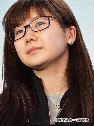 卓球の福原愛ちゃんが付けていた ハートのピアスとネックレスはどこのですか Yahoo 知恵袋