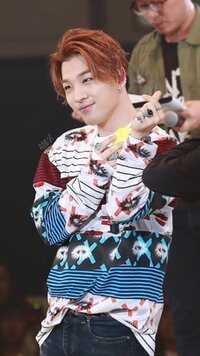 Bigbangのsolさんが着ているこの服は どこで売っていま Yahoo 知恵袋