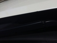 勝手に車の雪下ろし ワイパー立てに失敗して傷を付けられたらどうしま Yahoo 知恵袋