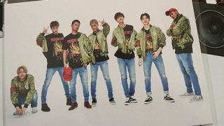 Generationsのメンバーが着用しているこのtシャツは何のブ Yahoo 知恵袋