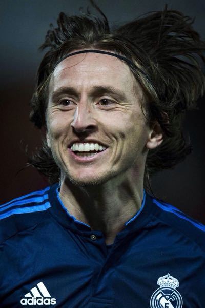 モドリッチはハゲニスタなんかより格段に上手いですよね 得点力 Yahoo 知恵袋