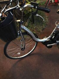今日 単独事故でポールに激突し 電動自転車が写真のようになってしま Yahoo 知恵袋