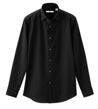 ユニクロ、GUで今黒ワイシャツは売ってますか？写真のような長袖の黒いメンズのワイシャツです。 突然必要になってしまったので、至急回答お願いします！！