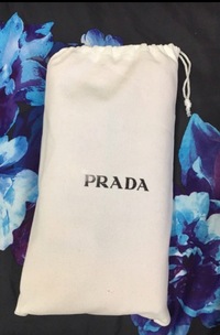 PRADAの保存袋について。先日フリマアプリでPRADAの財布を購入したので 