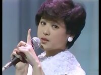 松田聖子さんの髪型が気になるのですが 松田聖子さんはかつて日本のトップア Yahoo 知恵袋