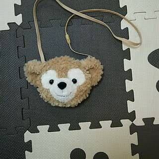 ディズニーシーに行く時 必要最低限の持ち物ってなんですかちなみにダッフィ Yahoo 知恵袋