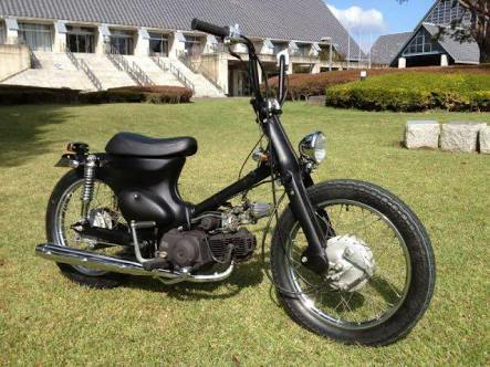 スーパーカブ５０をこんな感じに改造するには予算は10万で足りますか いくら Yahoo 知恵袋