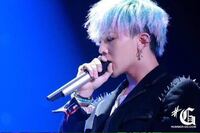 この髪色って真似しようと思ったらセルフじゃ無理ですよね あとこのジヨン Yahoo Beauty