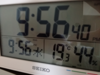 電波時計の時間の合わせ方が判りません セイコーのｓｑ918ｊｇなの Yahoo 知恵袋