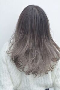 ヘアカラーについて質問です 写真のような髪色は 何色を入れているのでし Yahoo 知恵袋
