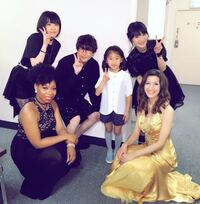 ニーアオートマタのコンサートの写真です この子役って誰ですか ニーアの Yahoo 知恵袋