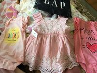 みなさんの授乳の体勢について教えて下さい 生後４ヶ月になる赤ち Yahoo 知恵袋