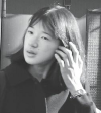 この女性は愛子さまではないと思いませんか この女性も痩せてい Yahoo 知恵袋