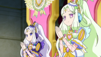 アニメ アイドルタイムプリパラで前作で登場したキャラ 女神 ジュリィ と ジ Yahoo 知恵袋