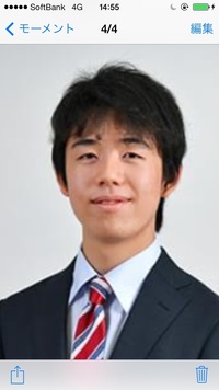 藤井聡太さんて おでこに大きいホクロがあるからあんな風に前髪を多く Yahoo 知恵袋