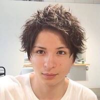 美容室に行って三科光平さんのようなヘアースタイルにしたいのですが美容室でなん Yahoo 知恵袋