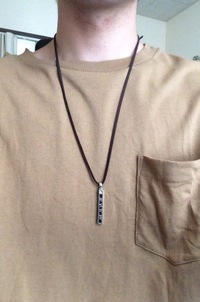 このネックレスってダサいですか また 安っぽいでしょうか 高校生 Yahoo 知恵袋