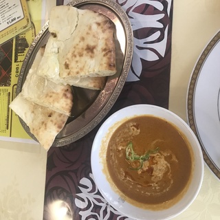 インド料理のカロリーチーズナンとチキンカレーどれくらいでしょうか ざっ Yahoo 知恵袋