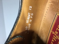 COLEHAANの革靴サイズ表記について。画像のサイズ表記は9.5Dというこ 