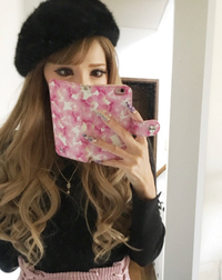 アイラブママのモデルの三島菜穂さんって五人子供いるのに がっつりメイクで派手 Yahoo 知恵袋