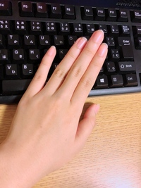 指輪のサイズが図ったところ14号で調べてみたところ女性では太い指と見てショッ Yahoo 知恵袋