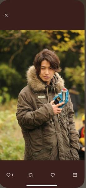 仮面ライダーグリス/猿渡一海 - が着てるモッズコートの詳細が分か