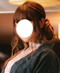 Photoshopで背景と髪が似た色の写真を切り抜く 透過 させる方法を教え Yahoo 知恵袋